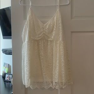 torrid size 4 cream top